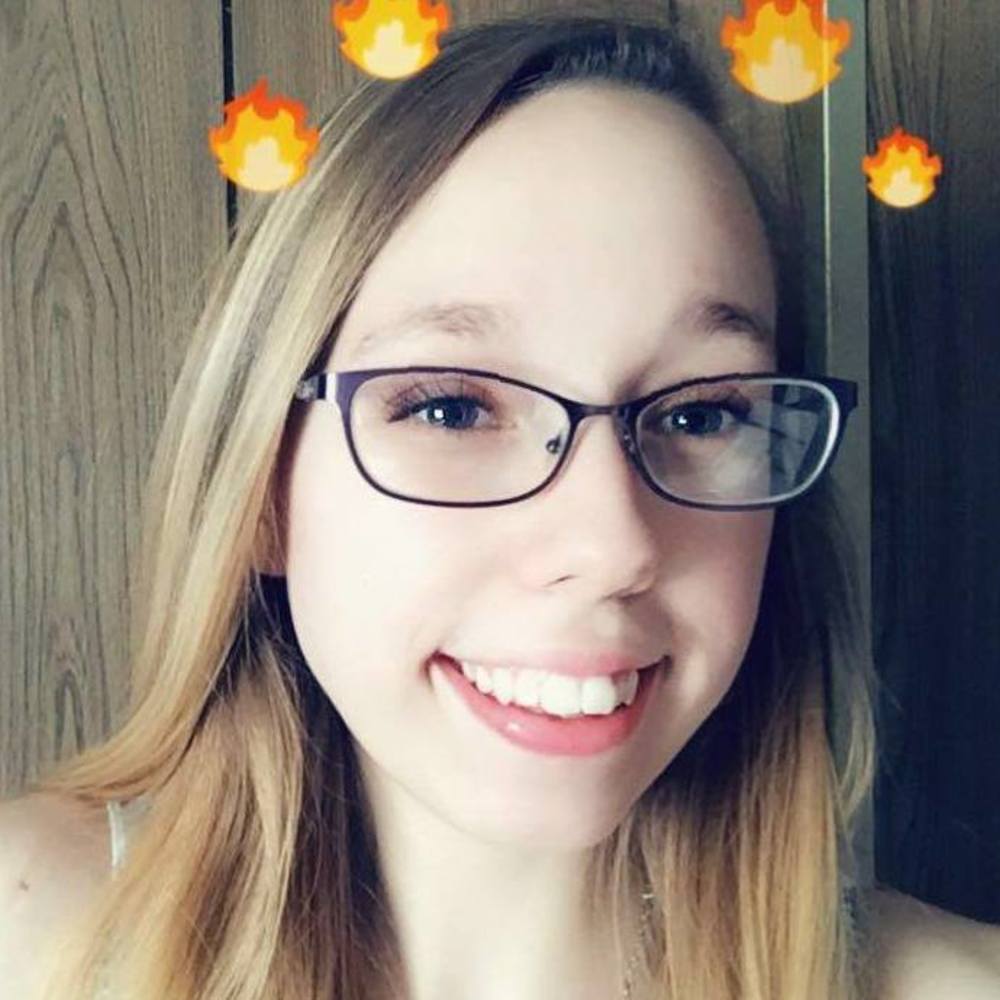 Meet your Posher, Ashley